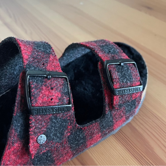 Birkenstock Arizona Plaid Red Fur Shearling Sandal - Picture 11 of 15